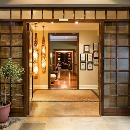 Отель Manor 38 Порт-Элизабет Экстерьер фото