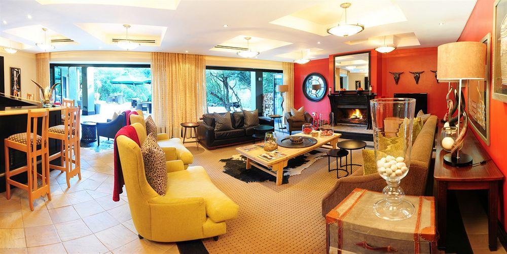Отель Manor 38 Порт-Элизабет Экстерьер фото